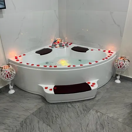 House Capodichino Appartamento *