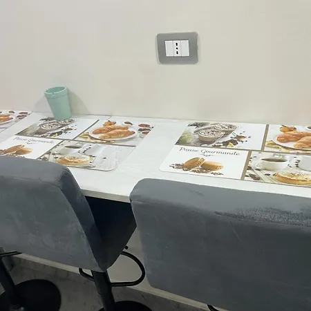 House Capodichino Appartamento